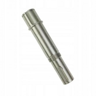 Wał przekładni z gwintem